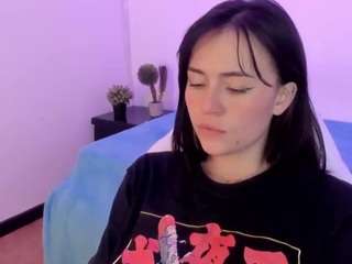 purple-slut webcam model stream image