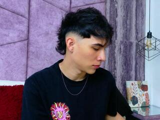 Aaron Dayker webcam model stream image