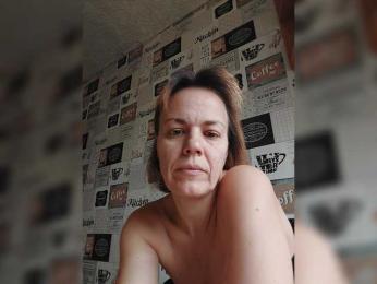 KissaHot webcam model stream image