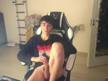 stralght_twinks webcam model stream image