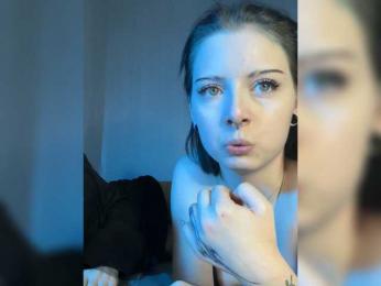 AnmiXHot webcam model stream image