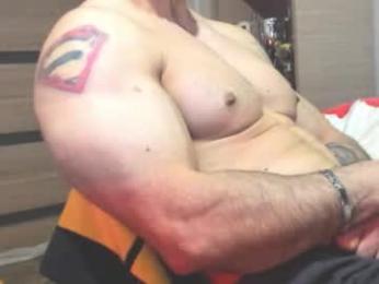 carin_the_body webcam model stream image