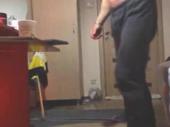 carin_the_body webcam model stream image