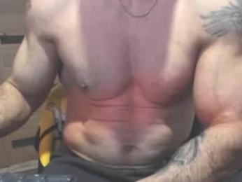 carin_the_body webcam model stream image