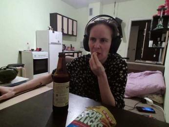 Magretta_Dering webcam model stream image