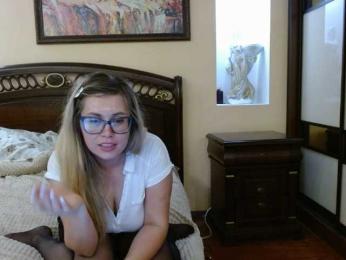 Elegant00Girl webcam model stream image