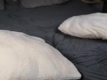 kaeliascorch webcam model stream image