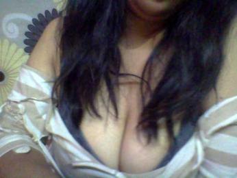 babyhornyx webcam model stream image