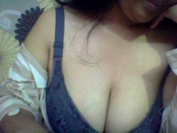 babyhornyx webcam model stream image