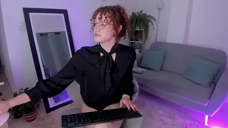 AnntoniaWood webcam model stream image