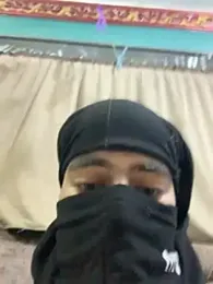 Mohaned100 webcam stripchat model stream image