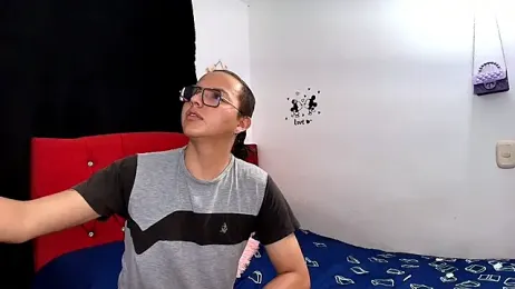 Husbands_Horny webcam model stream image