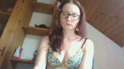 QueenDiva30 webcam model stream image