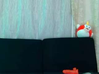 rebecca77valentine webcam model stream image