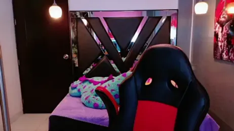 Stefany_PiInk webcam model stream image