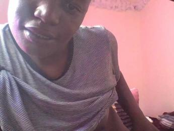 Yourdreamgirl webcam model stream image