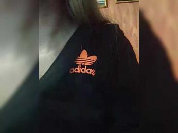 Xo4y-Tpax webcam model stream image