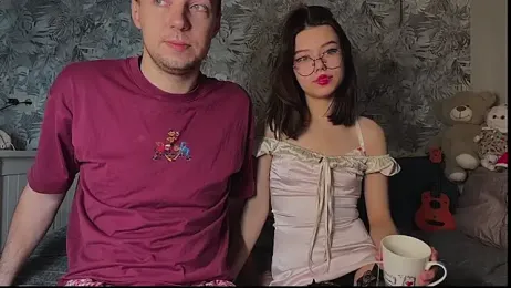 caramelllka webcam model stream image