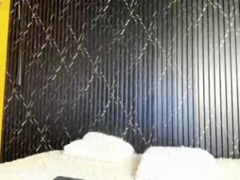 coralkihot webcam model stream image