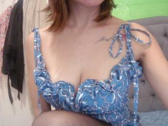 LivesAdrianne webcam model stream image