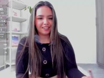 girl_alana webcam model stream image