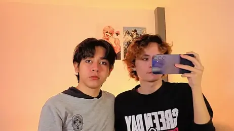 Darcy_and_Stolas webcam model stream image