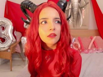 Raychell_Black webcam model stream image