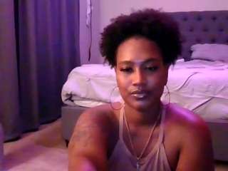 nikkilovexxx webcam model stream image