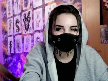 Dark-Pictur- webcam model stream image