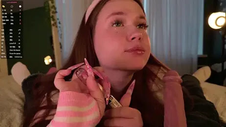 SunnyRisha webcam model stream image