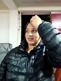 Annie_15 webcam model stream image