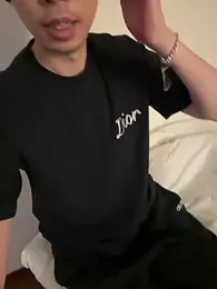 -mirai- webcam model stream image