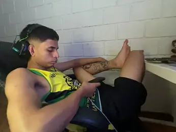 Max_TheHorseDick webcam model stream image