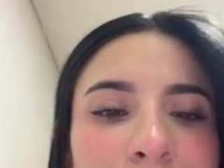 kiraalopez webcam model stream image