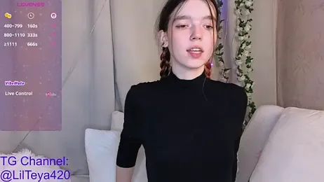 LilTeya webcam model stream image