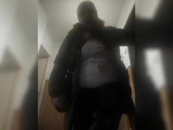 Julian-A webcam model stream image