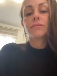 ainaht webcam model stream image