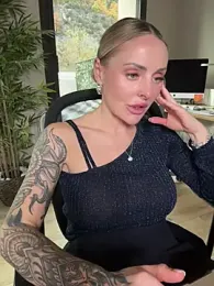 EmaSalis webcam model stream image