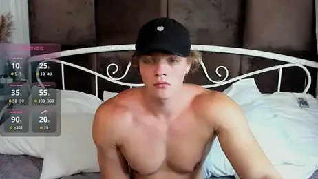 ChaseMuscular webcam model stream image