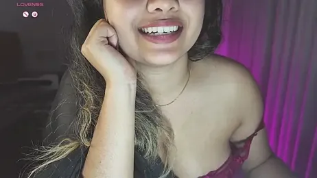 _neesha_414_ webcam model stream image