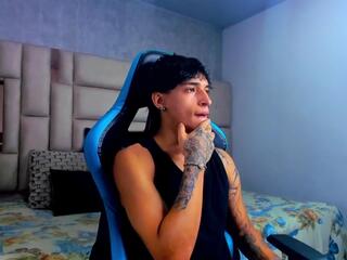 Croy Myers webcam model stream image