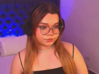 maxxxine_ webcam model stream image