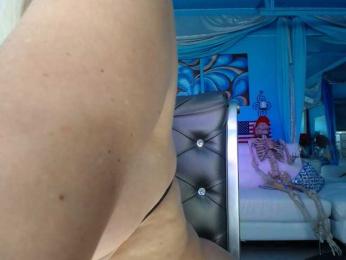adrianna_fox webcam bongacams model stream image