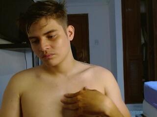 Xandeer Collins webcam model stream image