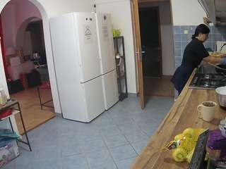 voyeurcam-julmodels-kitchen webcam model stream image