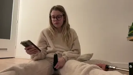 Isabunnyy webcam stripchat model stream image