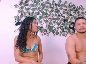 Deep-hard-latina webcam model stream image