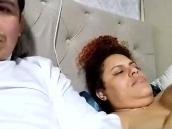 frizzy_girl webcam model stream image