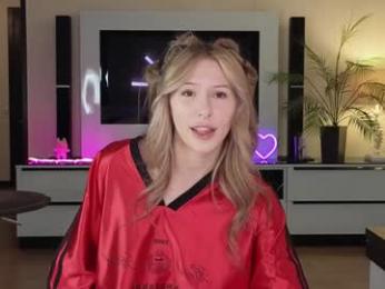 yononeey webcam model stream image