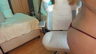 AuroraSwan webcam model stream image